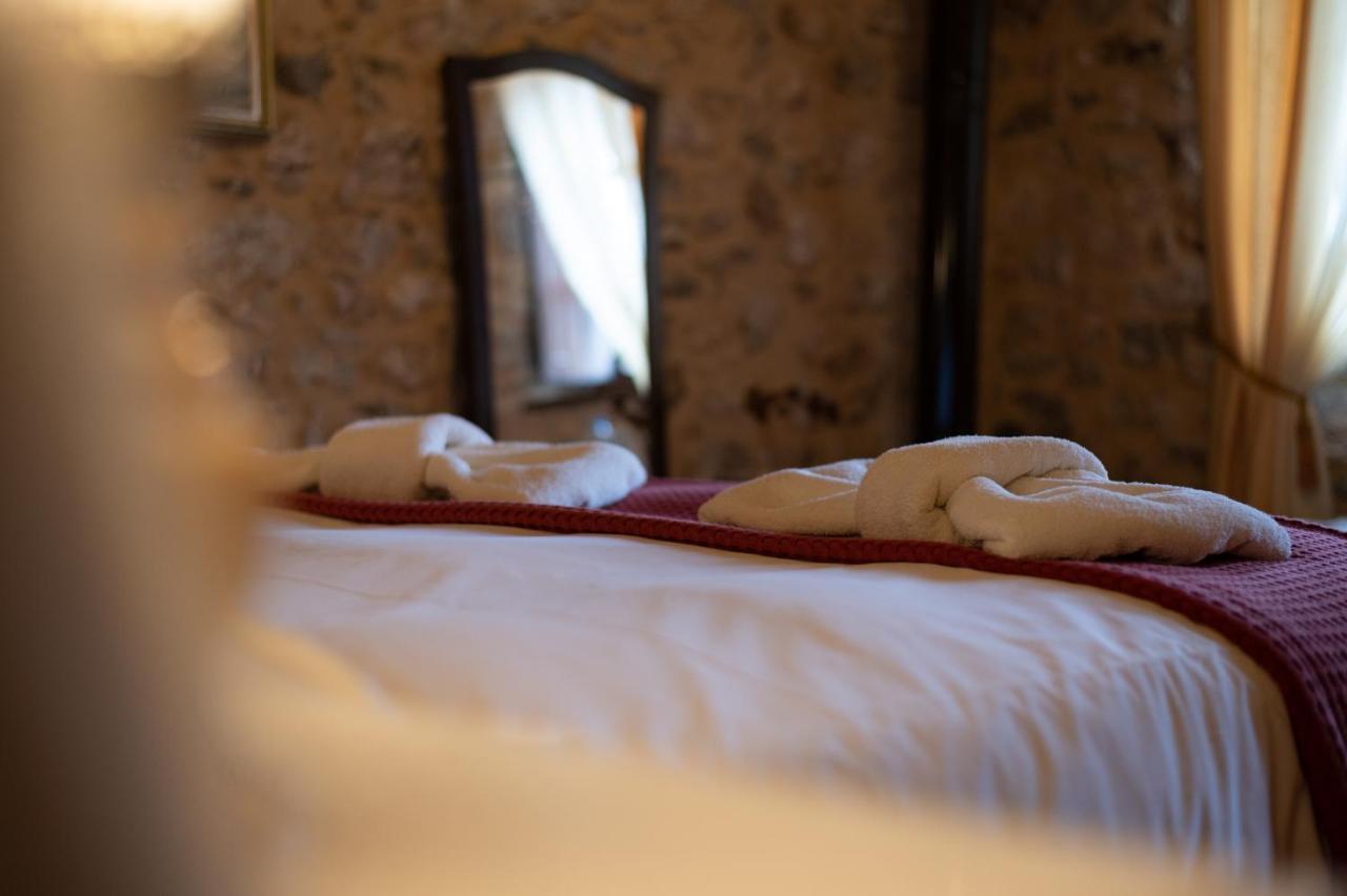 Proselinos Hotel Dimitsana Eksteriør billede