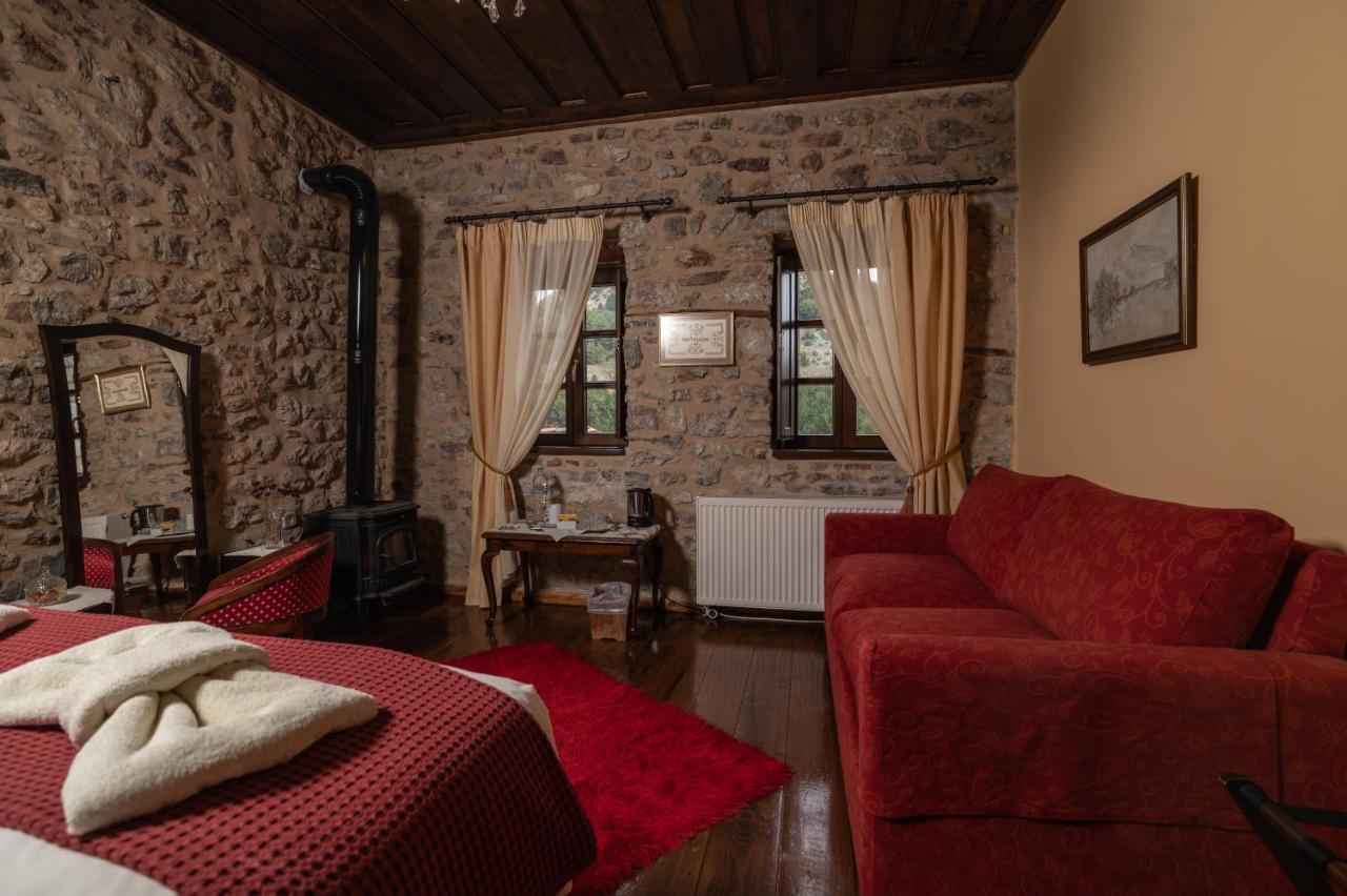 Proselinos Hotel Dimitsana Eksteriør billede